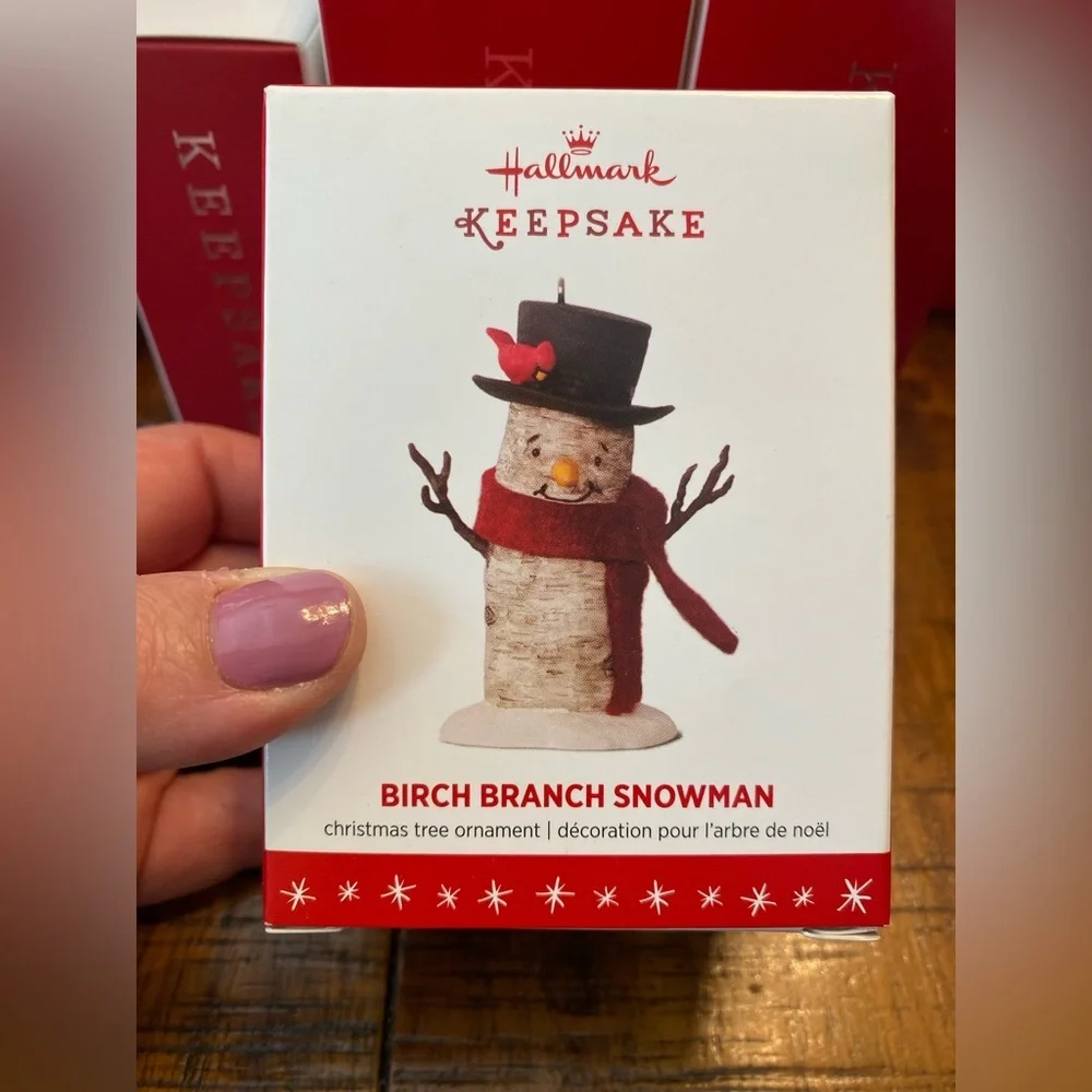 Hallmark Collection Ornament - Picture 1 of 2